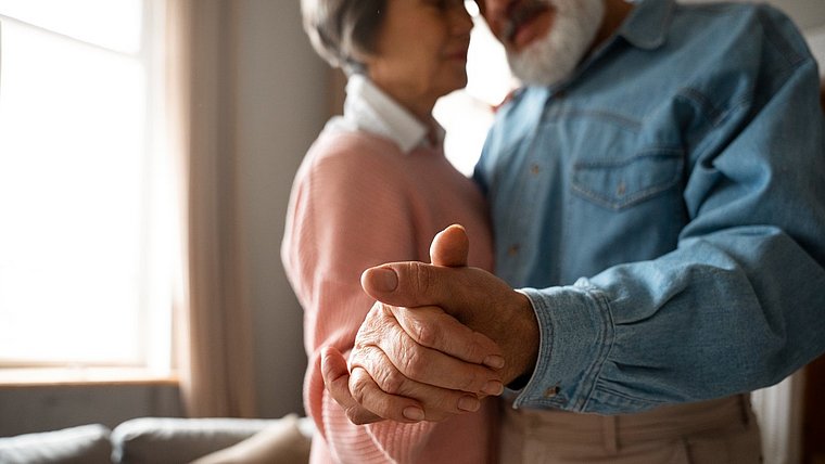 A importância do apoio famíliar para o paciente renal (Imagem: Freepik)
