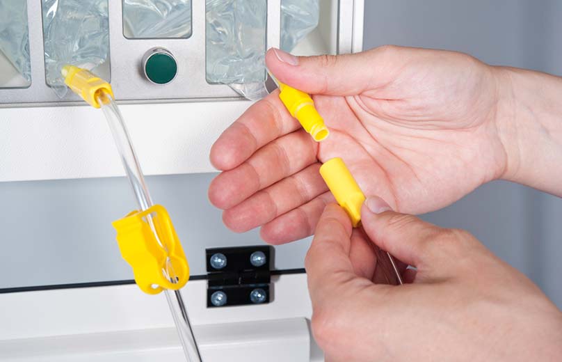Conector de solución para terapias con Ci-Ca® en la máquina de terapia aguda multiFiltrate