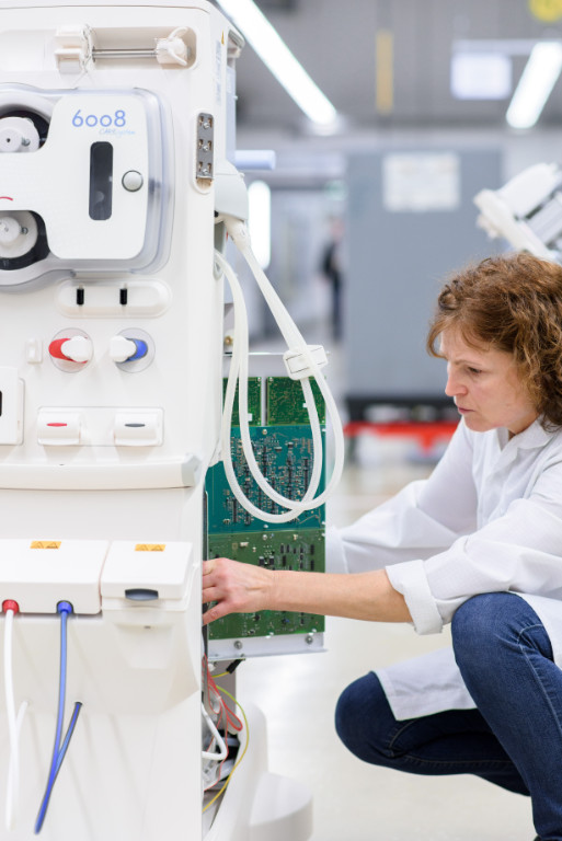 Vorauswahl - nur leicht vorbearbeitet. Fresenius Medical Care AG & Co. KGaA, Werk Schweinfurt, Produktion 6008. Foto: Andreas Reeg, mail@andreasreeg.com, www.andreasreeg.com, phone +49 171 544 92 47