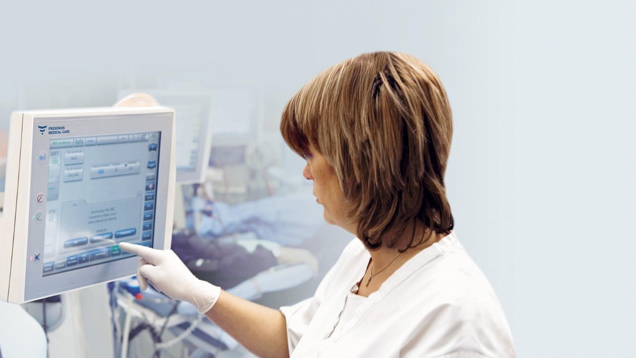 Monitoring software for the Therapy Data Management System