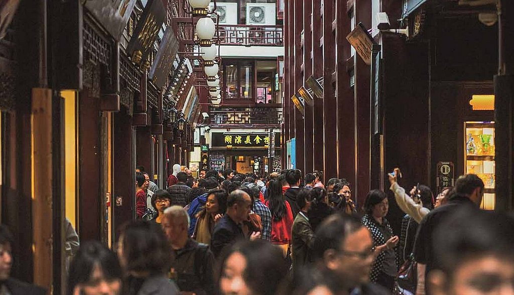 Lack of capacities outside major cities