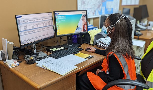 PXL_20221123_221106013